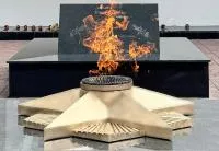 Звезда литьевая латунь (518249) сертификат комплект горелка ГВД 379 10 89 00 ПС - вечный огонь ø 1100 мм. монолит литье  в Санкт-Петербурге