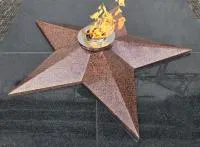 Гранитная плита монтаж в Санкт-Петербурге (518372)