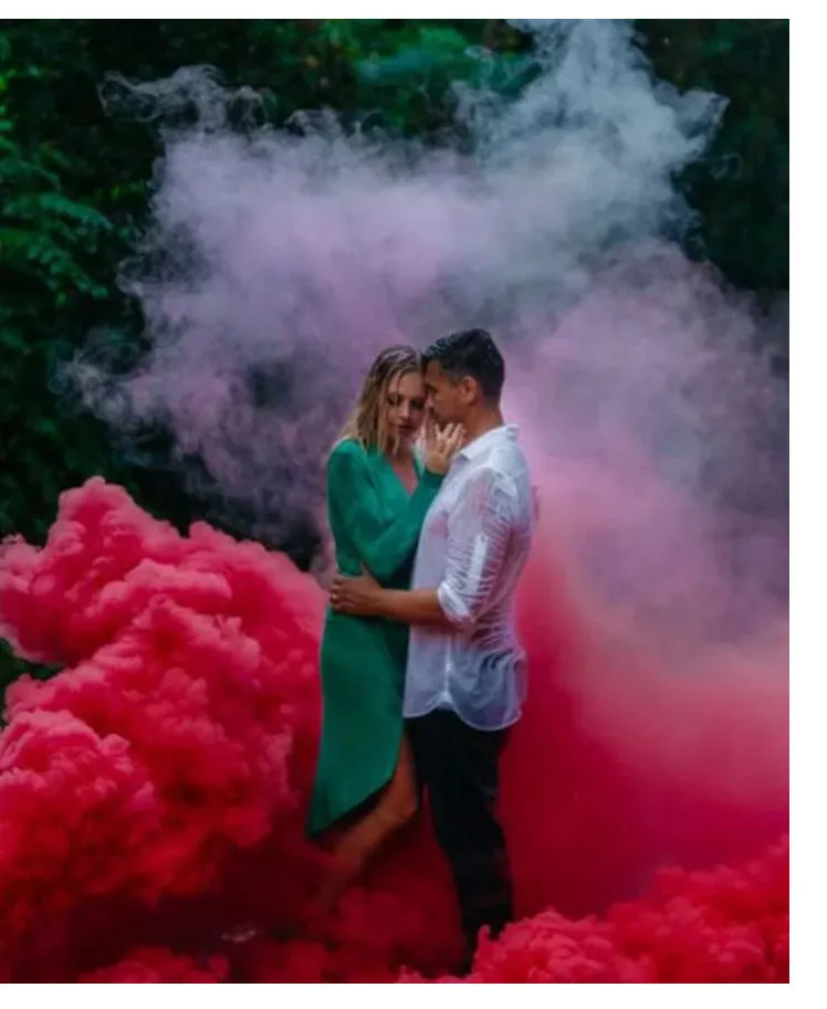 Цветная дымовуха - пиротехника цветной дым купить в Санкт-Петербурге